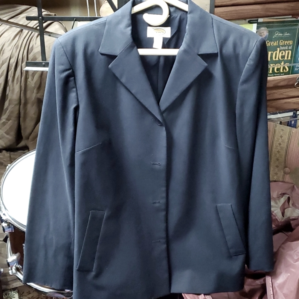 Blazer, lightly worn, size 14, navy